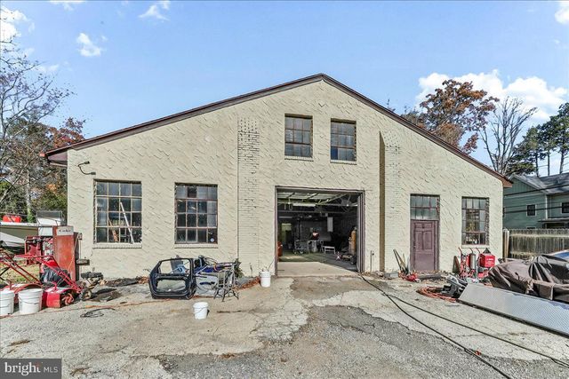 630 YALE AVE, Swarthmore, PA 19081