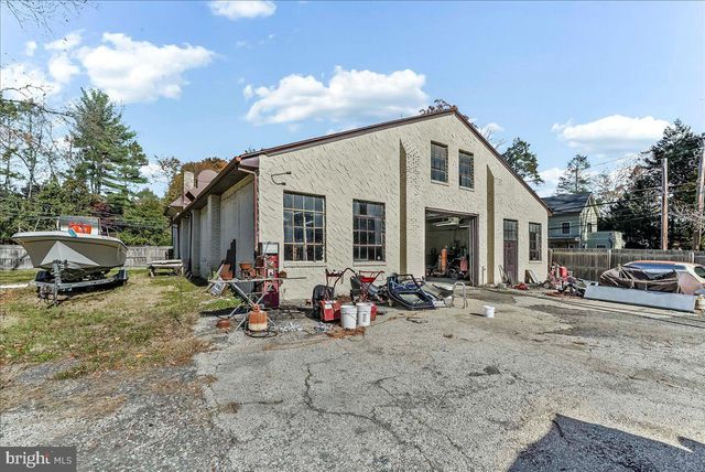 630 YALE AVE, Swarthmore, PA 19081