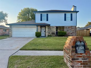 12715 Middlesbrough Lane, Houston, TX 77066