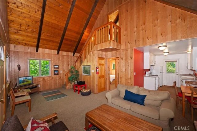 723 Ca-138, Crestline, CA 92325