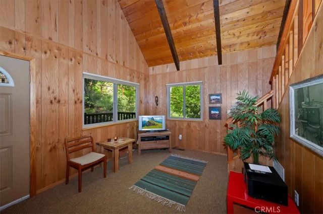 723 Ca-138, Crestline, CA 92325