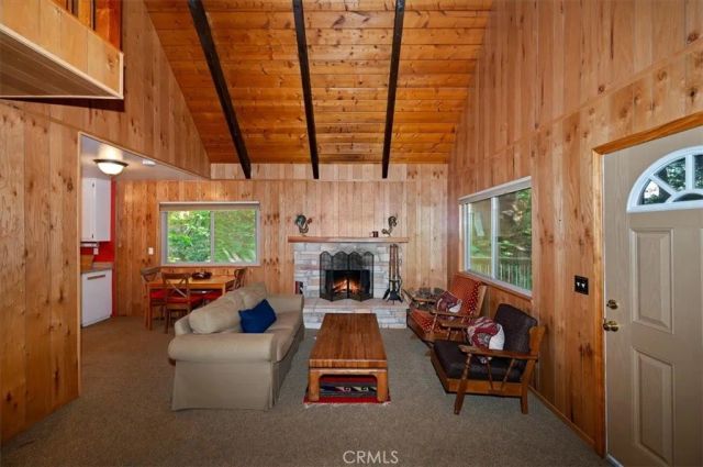 723 Ca-138, Crestline, CA 92325