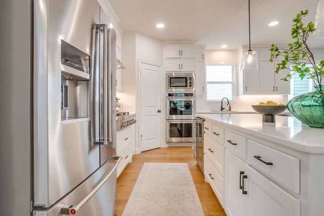 4817 Iron Club Lane, Carrollton, TX 75010