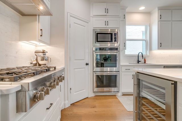 4817 Iron Club Lane, Carrollton, TX 75010