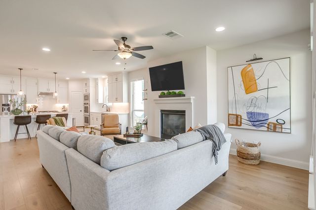 4817 Iron Club Lane, Carrollton, TX 75010