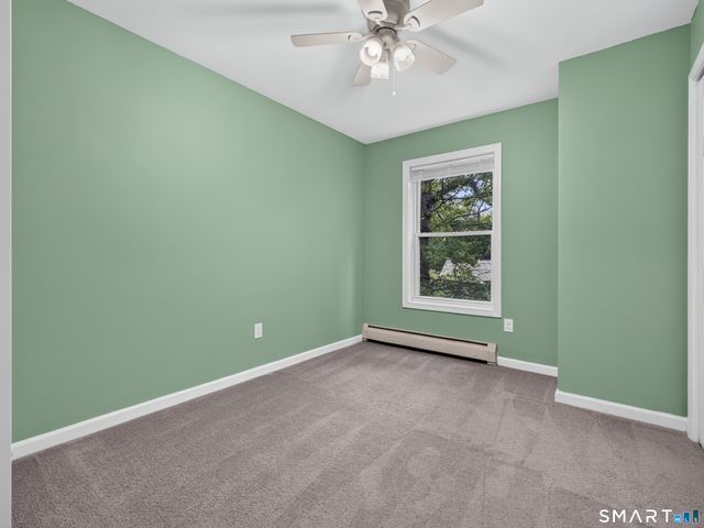 46 Spring Glen Road, East Lyme, CT 06357