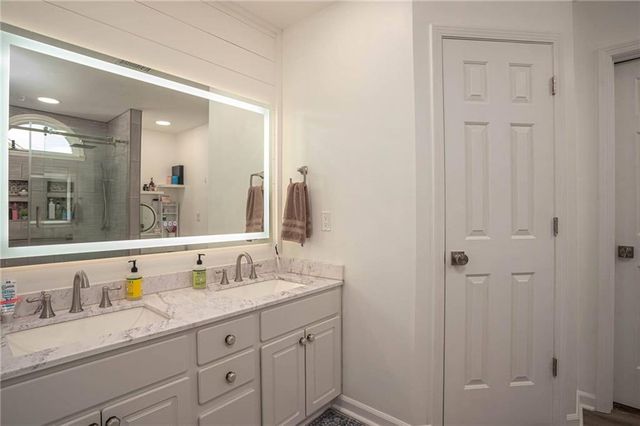 5060 Magnolia Walk, Roswell, GA 30075