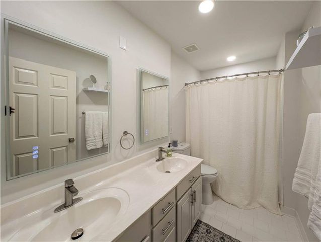 5060 Magnolia Walk, Roswell, GA 30075