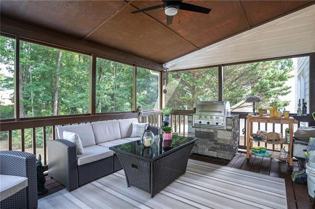 5060 Magnolia Walk, Roswell, GA 30075