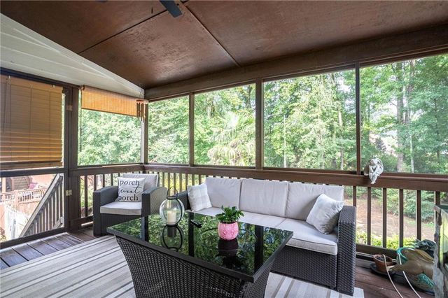 5060 Magnolia Walk, Roswell, GA 30075