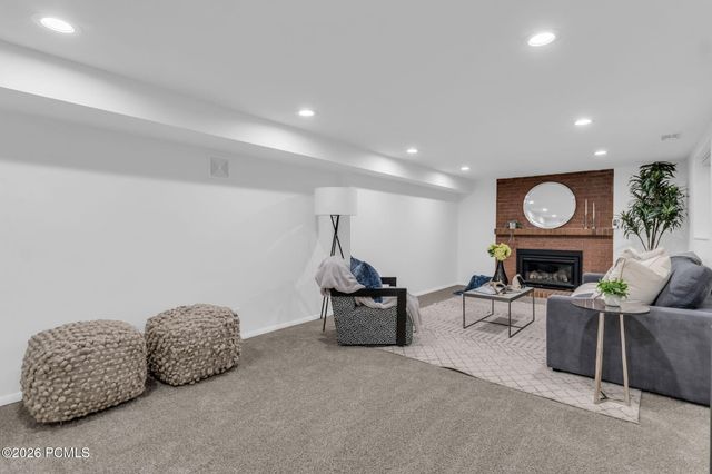 10062 S Bell Canyon Circle, Sandy, UT 84092