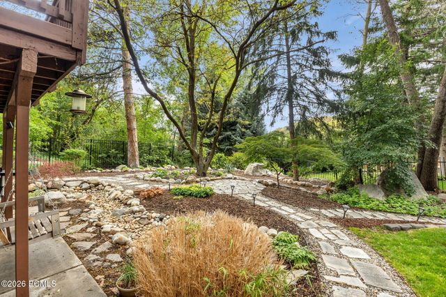 10062 S Bell Canyon Circle, Sandy, UT 84092