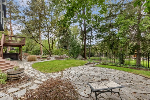 10062 S Bell Canyon Circle, Sandy, UT 84092