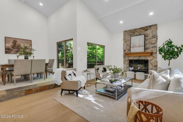 10062 S Bell Canyon Circle, Sandy, UT 84092