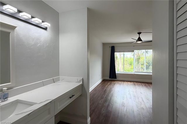 15171 Cedarwood LN 3202, Naples, FL 34110