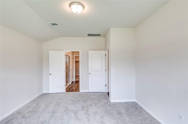 4905 Hazelnut LN, Del Valle, TX 78617