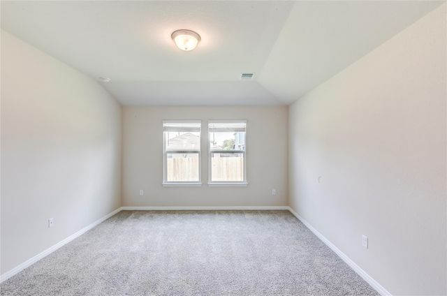 4905 Hazelnut LN, Del Valle, TX 78617