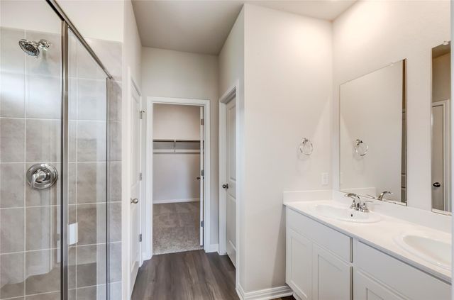 4905 Hazelnut LN, Del Valle, TX 78617