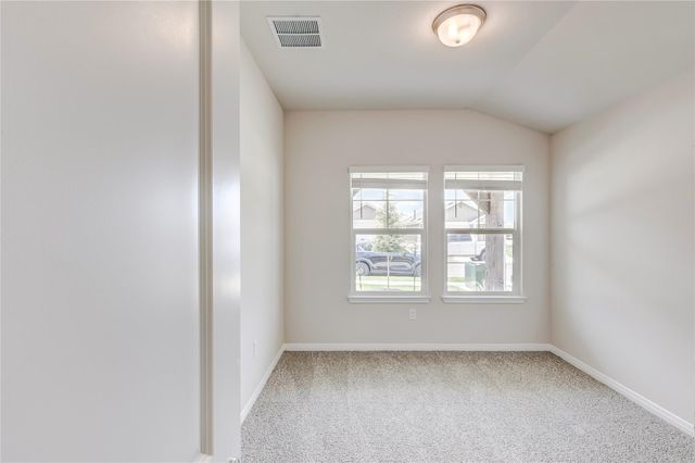 4905 Hazelnut LN, Del Valle, TX 78617