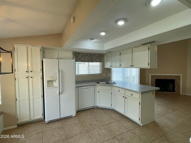 6234 E CAROLINA Drive, Scottsdale, AZ 85254