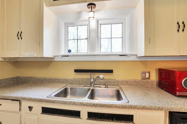 297 S James Road, Columbus, OH 43213