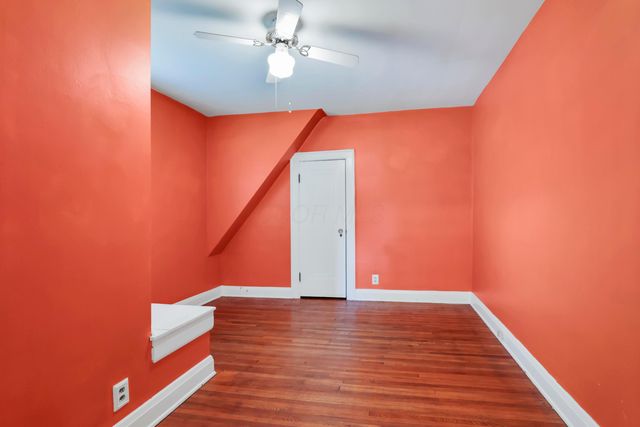 297 S James Road, Columbus, OH 43213