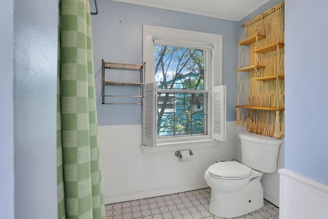 297 S James Road, Columbus, OH 43213