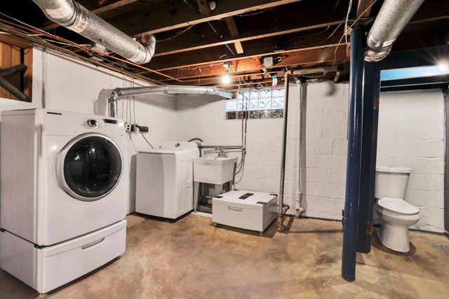 297 S James Road, Columbus, OH 43213