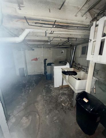 176 S Scott Street, Adrian, MI 49221