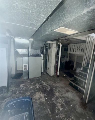 176 S Scott Street, Adrian, MI 49221