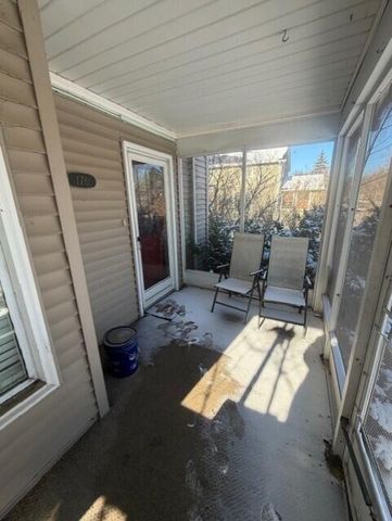 176 S Scott Street, Adrian, MI 49221