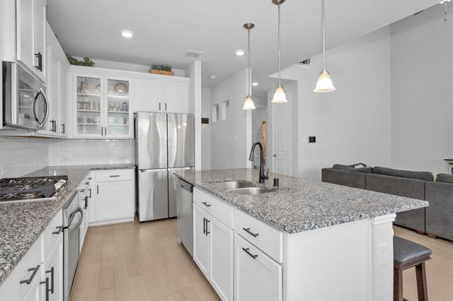 2714 Sellers Island Drive, League City, TX 77573