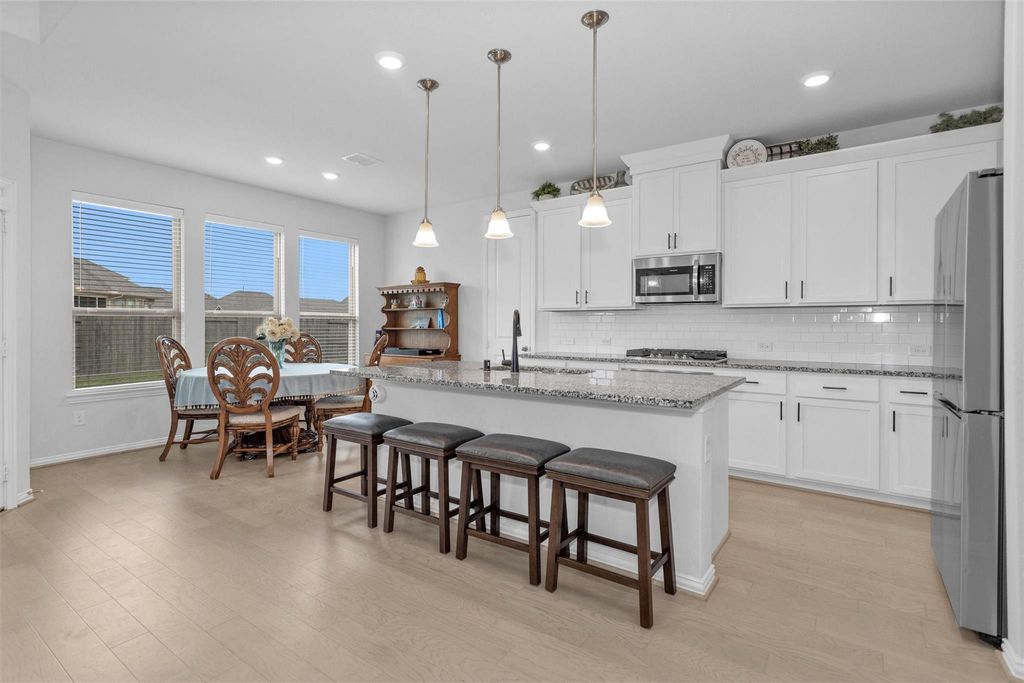 2714 Sellers Island Drive, League City, TX 77573