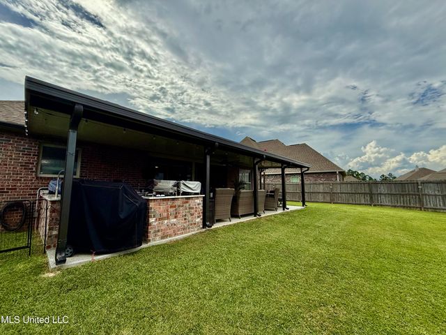 13312 Hilliard Street, D'iberville, MS 39540
