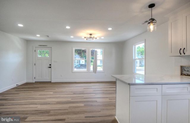612 SEASHORE RD, Cape May, NJ 08204