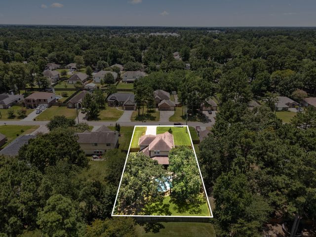 6914 Dillon Drive, Magnolia, TX 77354