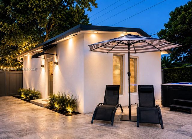 145 NW 40 St, Miami, FL 33127