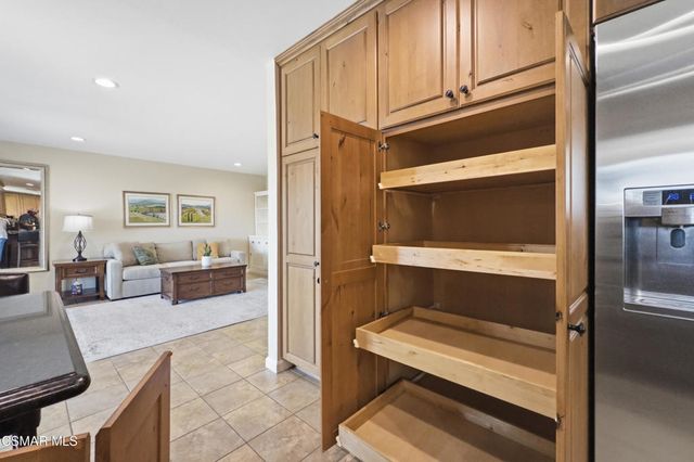 91 Cindy Avenue, Newbury Park, CA 91320