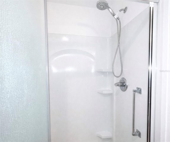 437 JARQUIN WAY, The Villages, FL 32162