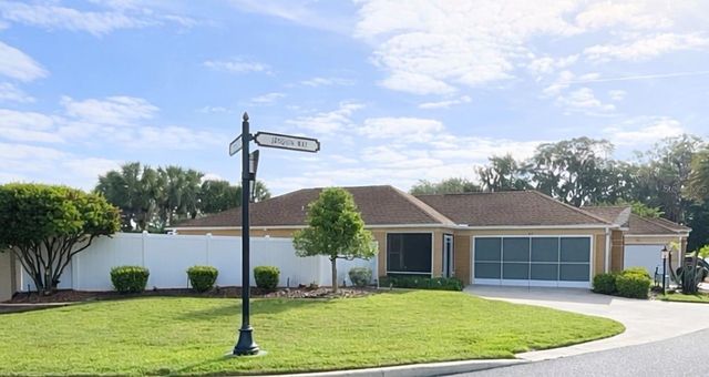 437 JARQUIN WAY, The Villages, FL 32162