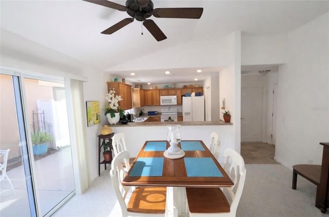 437 JARQUIN WAY, The Villages, FL 32162