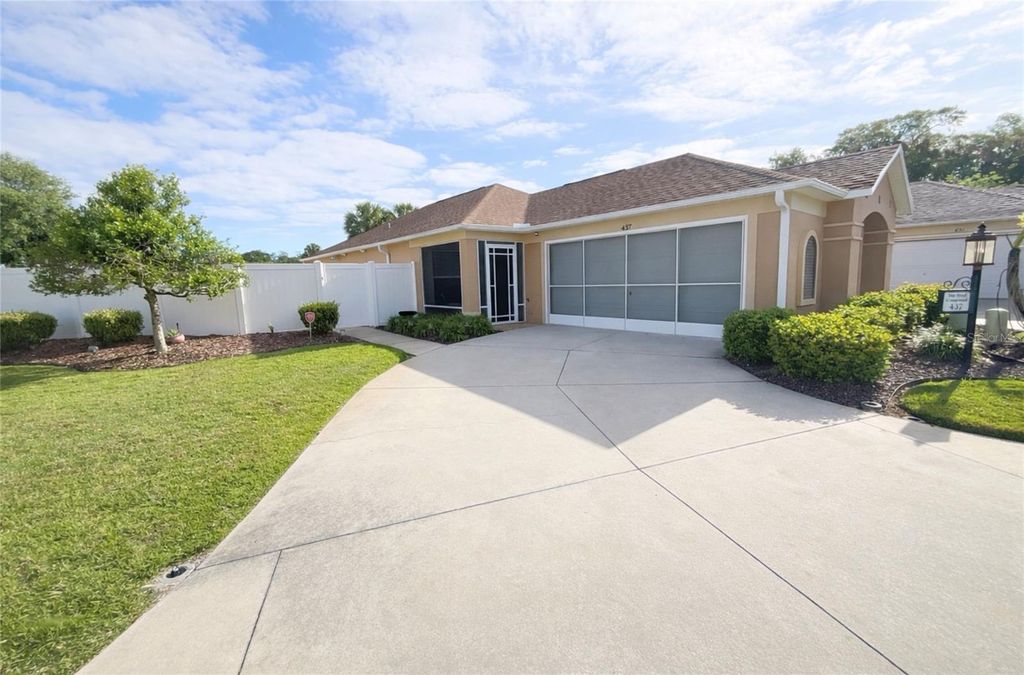 437 JARQUIN WAY, The Villages, FL 32162