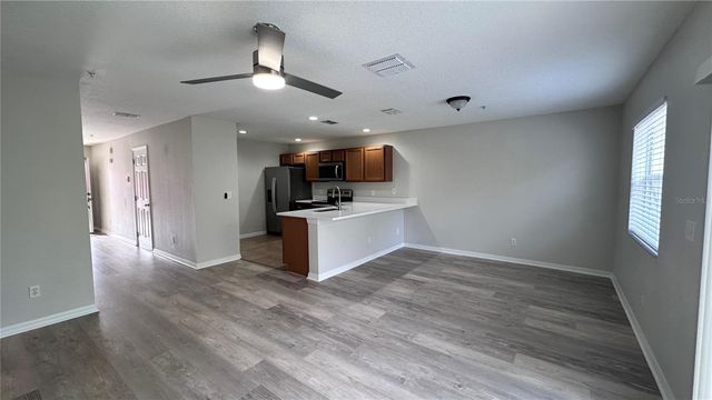 517 INTERLUDE LANE H-105, Orlando, FL 32824