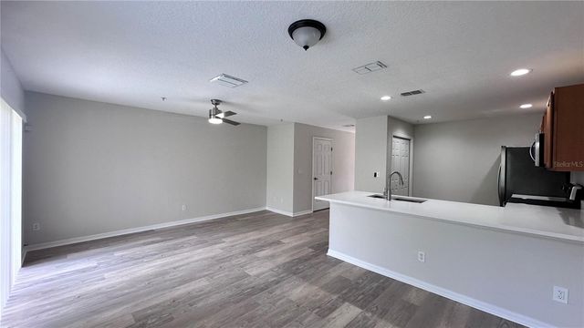 517 INTERLUDE LANE H-105, Orlando, FL 32824