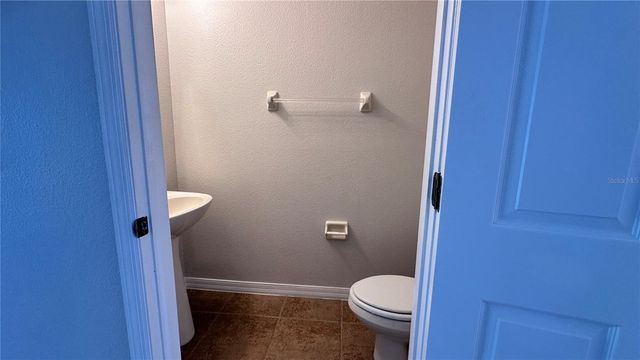 517 INTERLUDE LANE H-105, Orlando, FL 32824