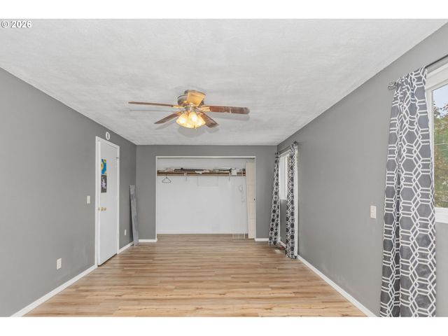 125 SUSAN St, Myrtle Creek, OR 97457