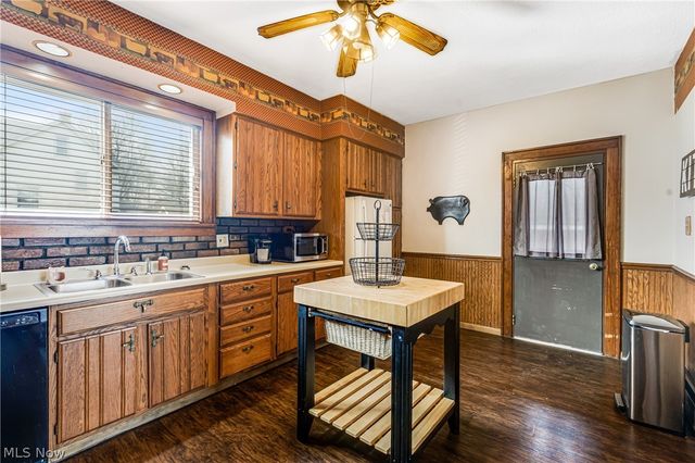 106 Neil Street, Niles, OH 44446