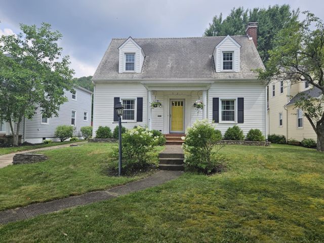 521 E Allen Street, Lancaster, OH 43130