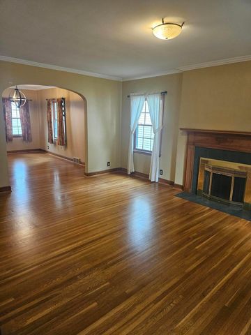 521 E Allen Street, Lancaster, OH 43130