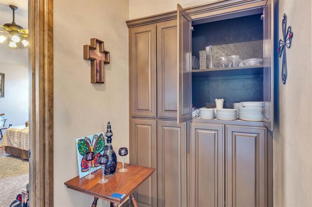 508 Old Home Place, Yukon, OK 73099